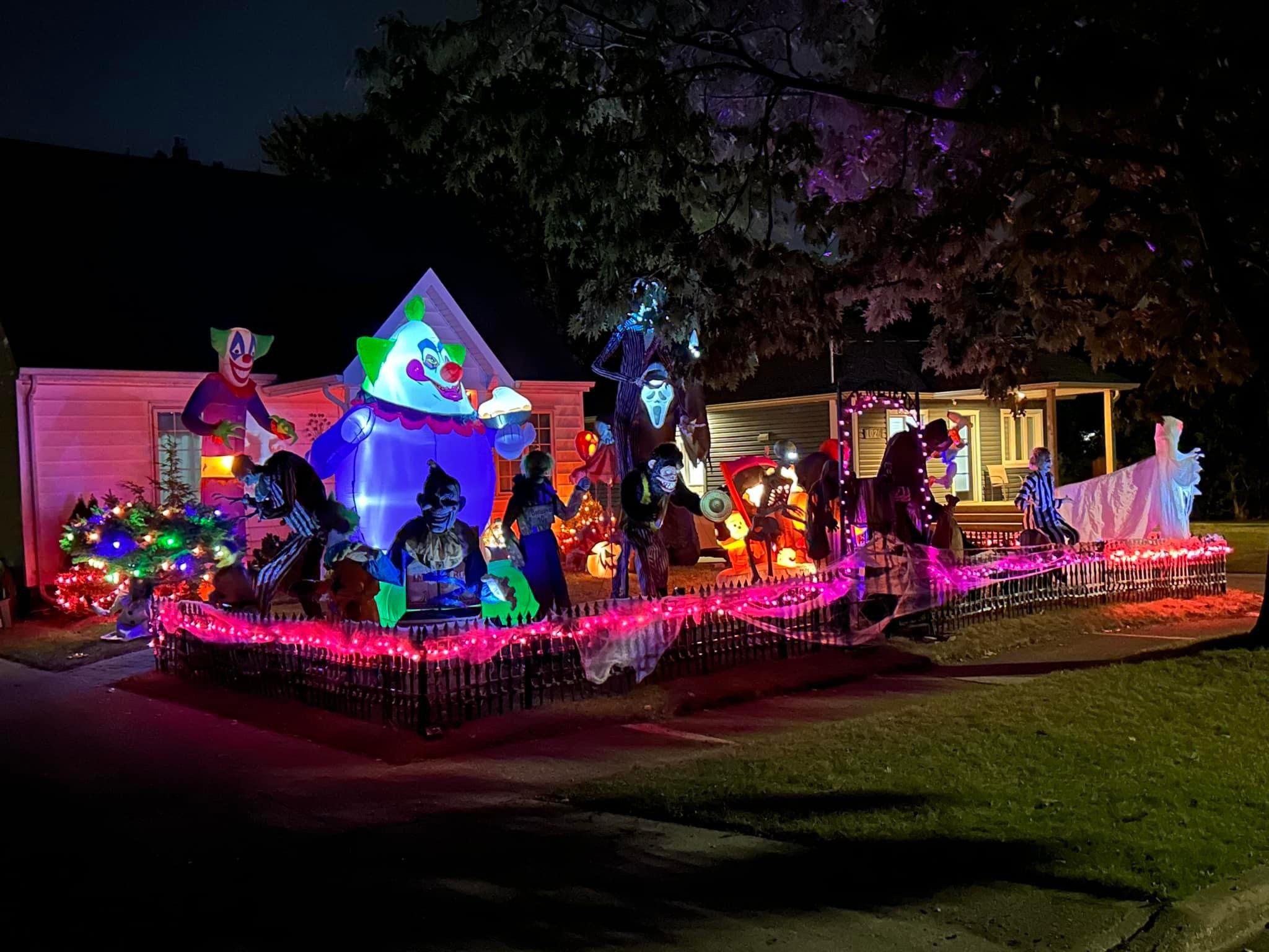Sarnia Transit Driver’s Halloween Display Lights Up Parkwood  Avenue