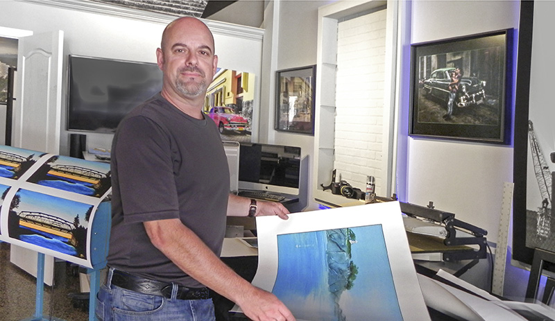 Photographer helping other shooters take next step
