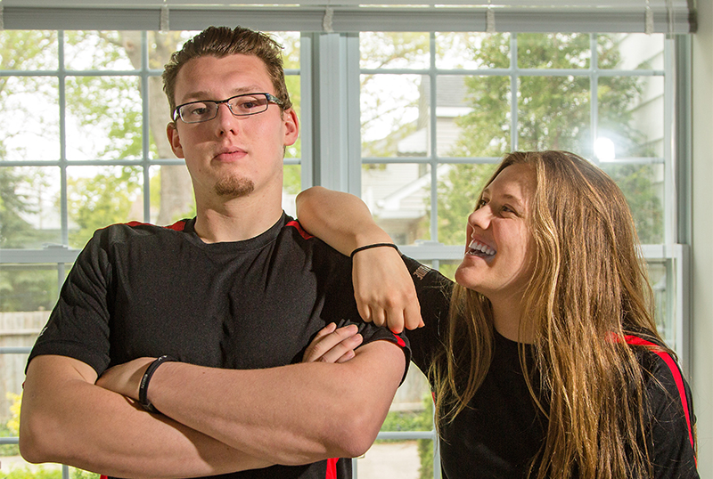 Swimmer siblings share special bond in, out of the pool