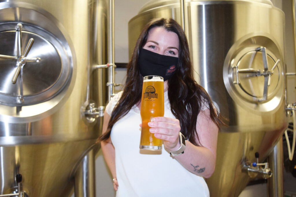 Let’s hear it for the beers! New breweries to open in Corunna, Point Edward