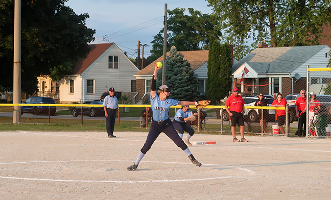 Lambton’s women’s softball team picks up inaugural season wins