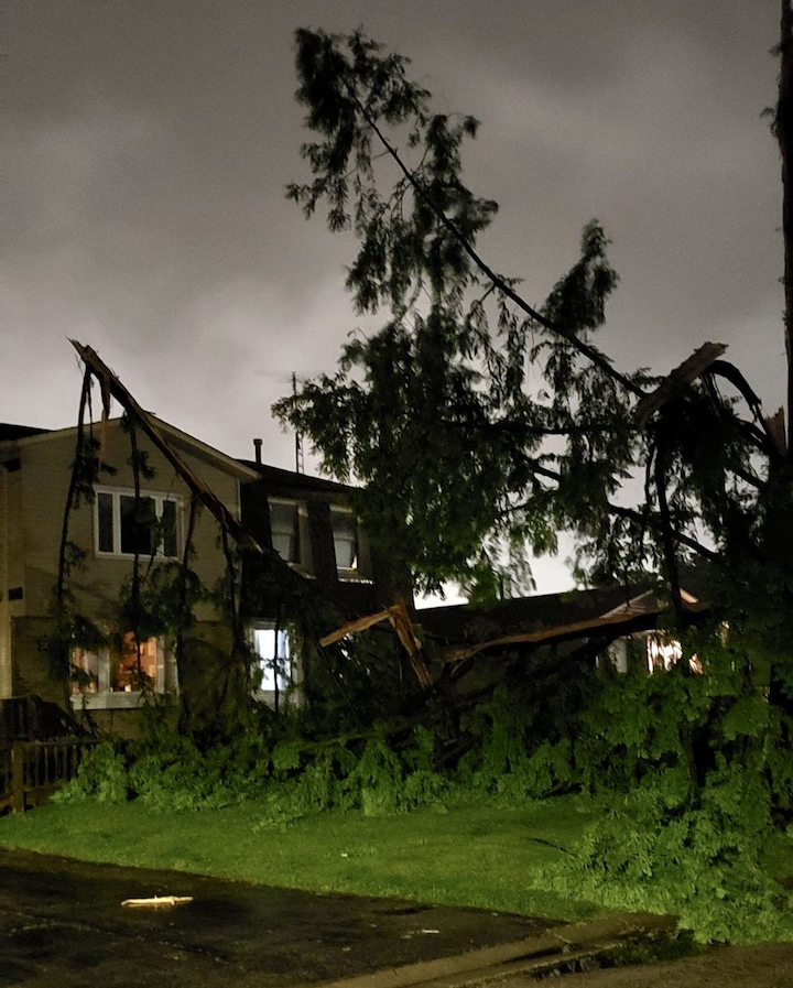 WEATHER: Lightning causes local power outages